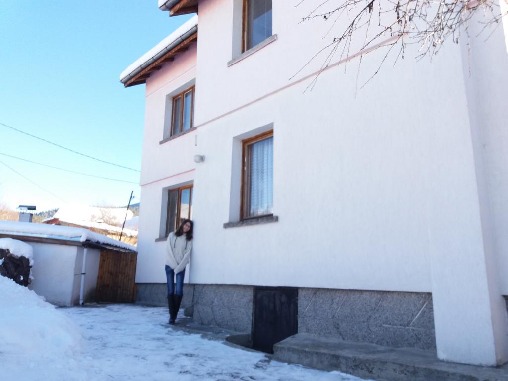 Guest House Ahp Mala Tsŭrkva Exteriér fotografie