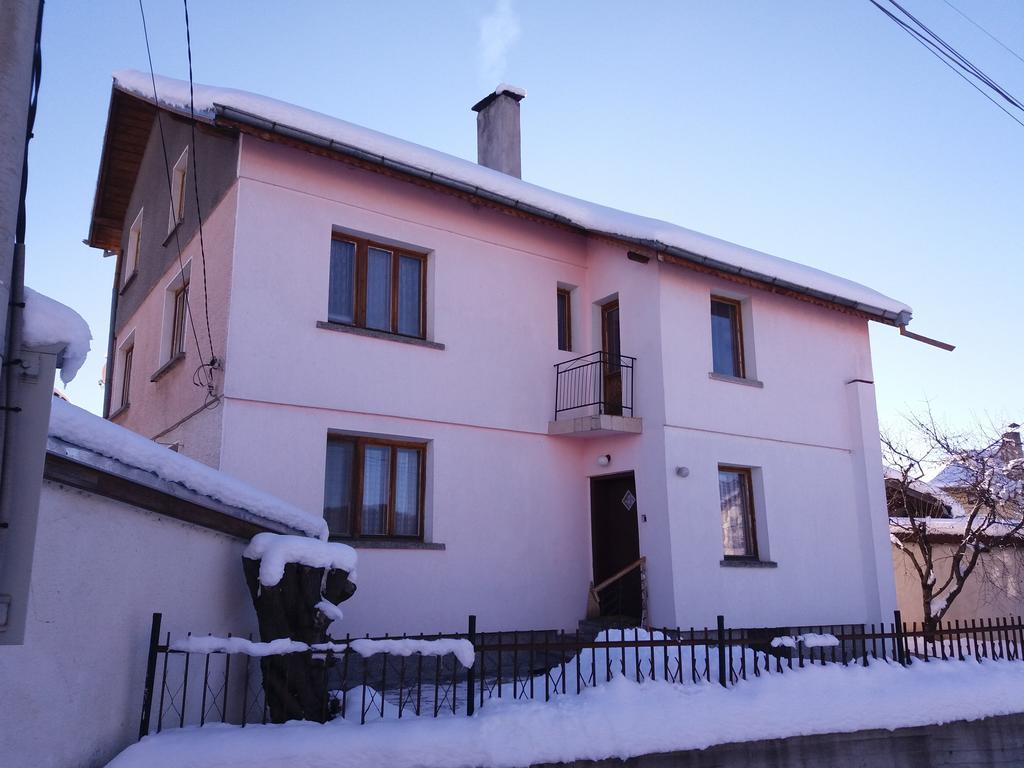 Guest House Ahp Mala Tsŭrkva Exteriér fotografie